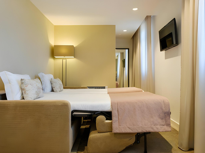 Bedroom 2, SDivine Fatima Hotel, Congress & Spirituality, Ourém