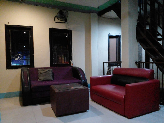 Exterior & Views, Hotel Alifah 1, Tangerang