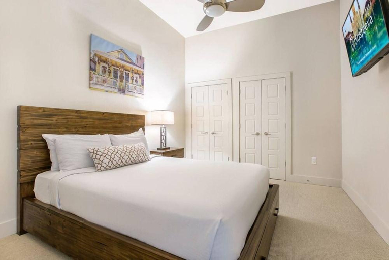 Bedroom, Tasteful Condo Near French Quarter, Orleans