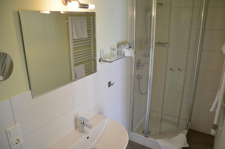Bathroom 3, Zur Krone, Eichstätt