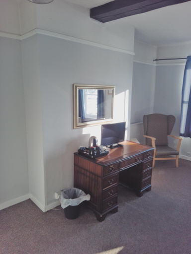 Others 5, Severn View Hotel, Worcestershire