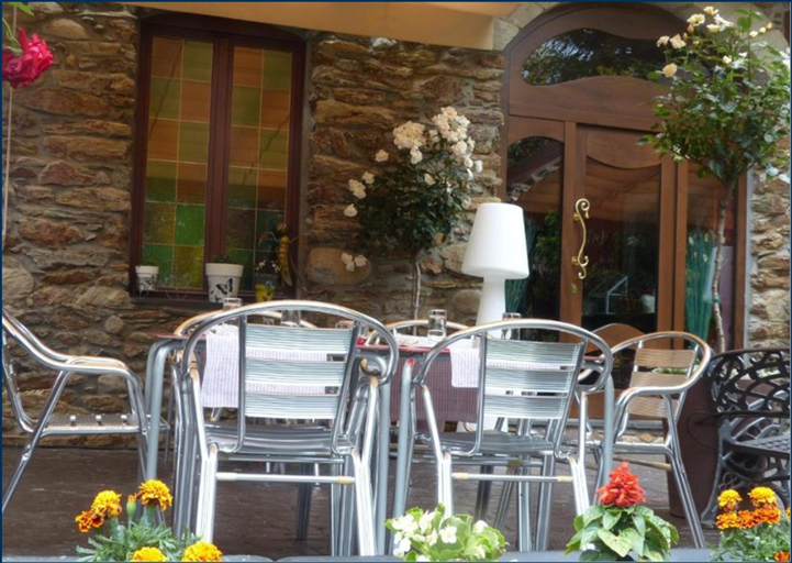 Public Area 2, Hostal Vall d'Aneu, Lleida