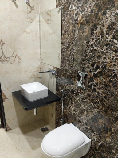 Bathroom 5, Hotel Samrat Ajmer, Ajmer