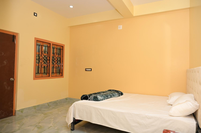 Bedroom 2, Blessing Resort, Barddhaman