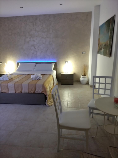Bedroom 1, Beb lungo tiflis matrimoniale, quadrupla, Bari