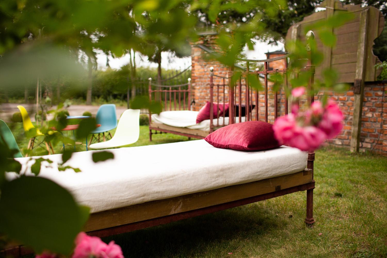 Bedroom 2, Old Garden, Konin
