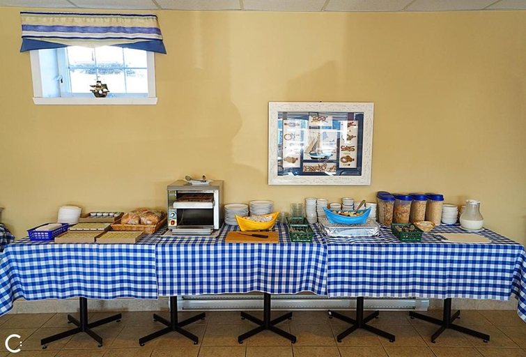 Food & Drinks 5, Hotel-Motel Le Panorama, Le Rocher-Percé