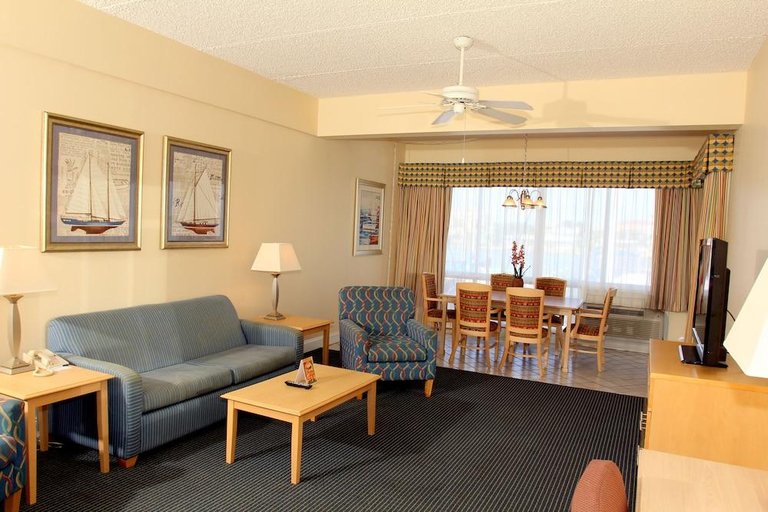 Others 4, Chart House Suites and Marina, Pinellas