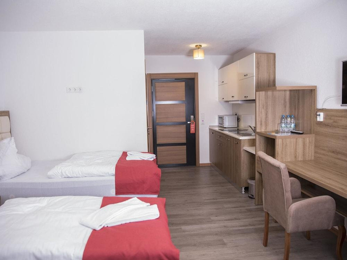 Bedroom 4, Hotel Hausen Obertshausen Frankfurt, Offenbach