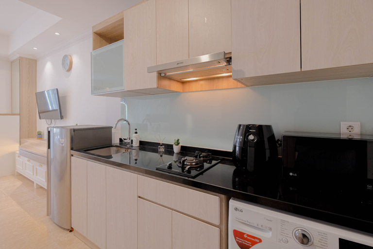 Others 4, Best Location and Homey Studio at Menteng Park Apartment By Travelio, Jakarta Pusat