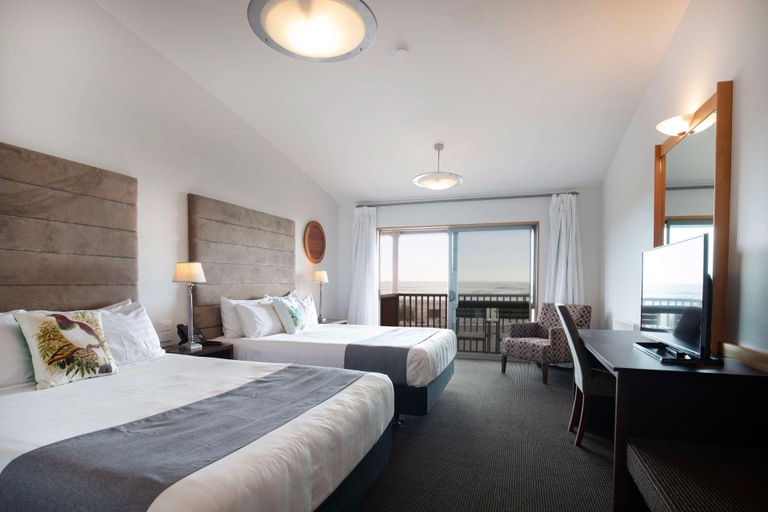 Bedroom 2, Scenic Hotel Punakaiki, Buller