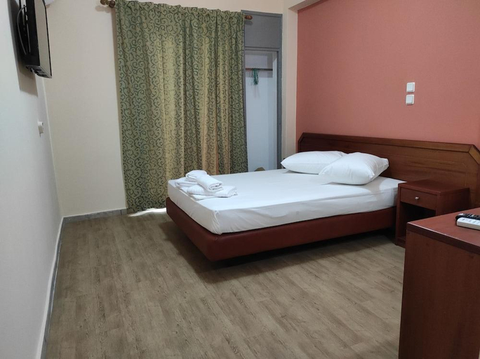 Bedroom 4, Hotel Lido, Attica