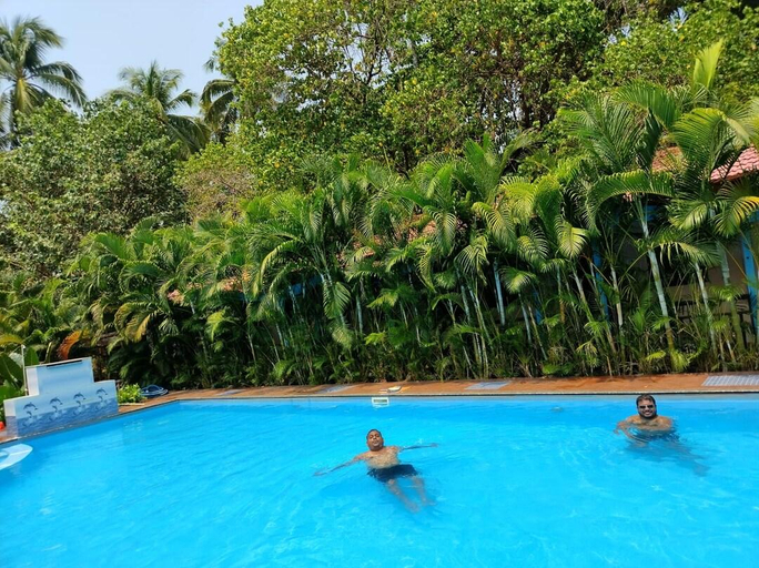Others 5, TP Beach Resort, North Goa