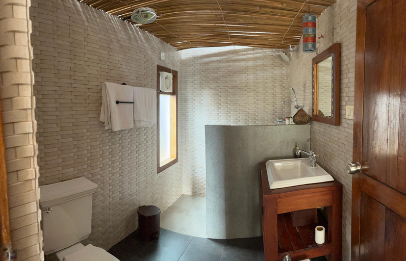Bathroom, Tea Terrace Vythiri Resort, Wayanad