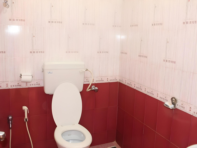 Bathroom 4, Hotel Colva Kinara, South Goa