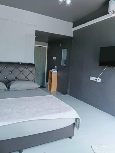 Bedroom 2, Adana Homestay & Pool, Perlis