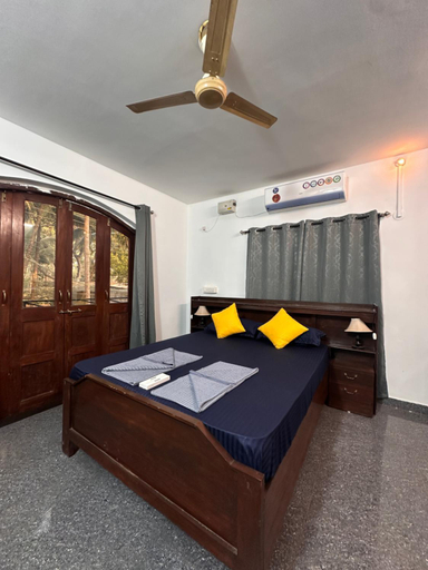 Bedroom 1, Mitra Homes - Mandrem, North Goa