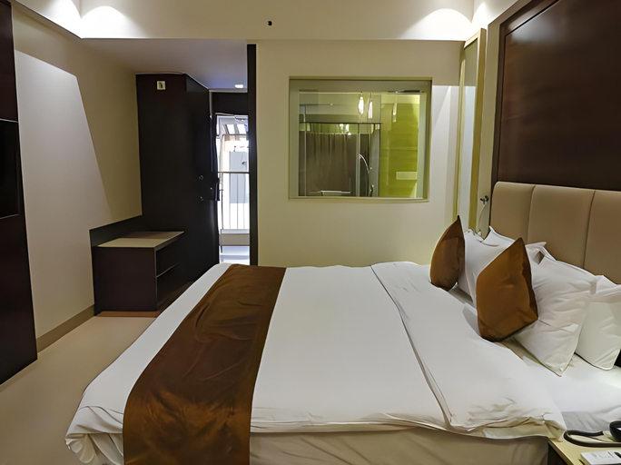 Bedroom 3, Calux Grand Inn Calangute Formerly Amara, North Goa