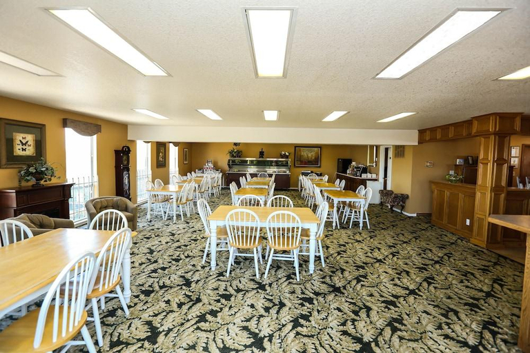 Food & Drinks 5, Branson King Resort & Suites, Taney