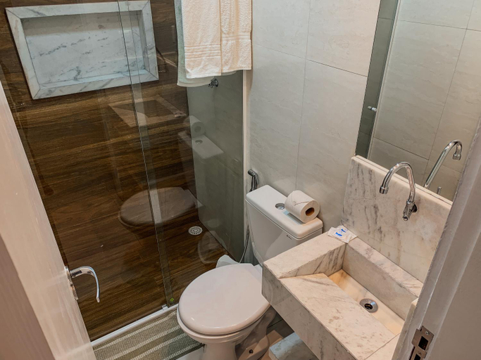 Bathroom 2, Pousada Alpes, Triunfo