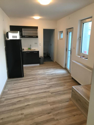 Others 3, Rona 2xZimmerwohnung, Darmstadt