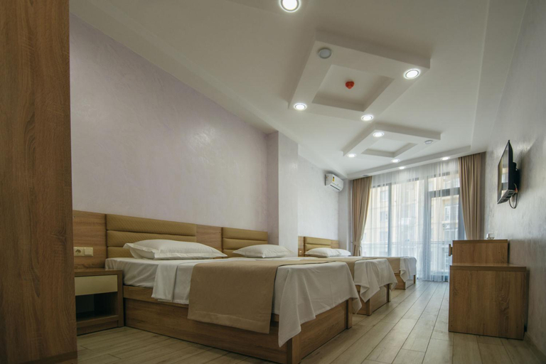 Others 5, Hotel Batumi Palace, Batumi
