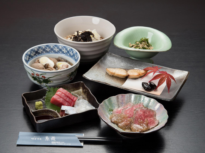 Food & Drinks 2, Itoya Ryokan, Nan'yo
