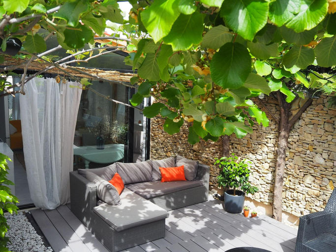 Others 5, Holiday Home in Pertuis with Private Pool, Vaucluse