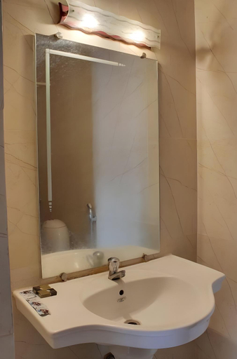 Bathroom, GT GOVEIA SUITES, North Goa