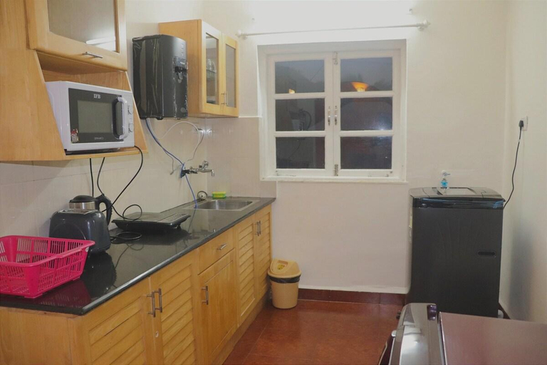 Others 5, 1bhk in North Goa 5 min to beach, North Goa