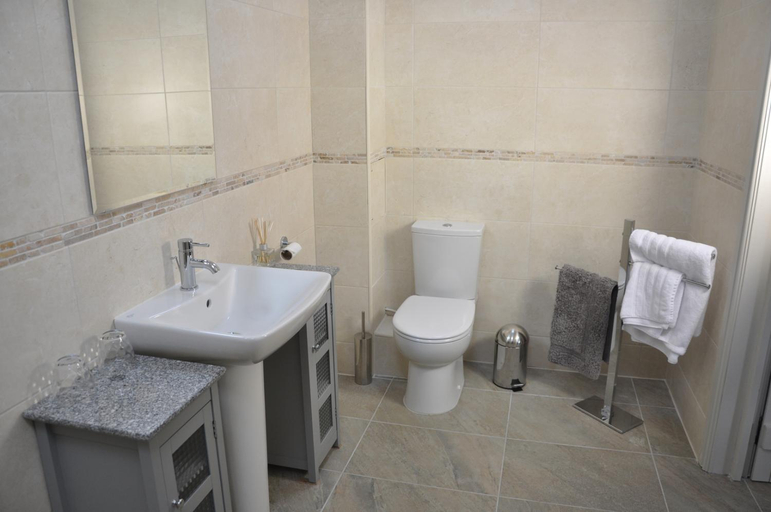 Bathroom 4, Bridleway Bed & Breakfast, Lincolnshire