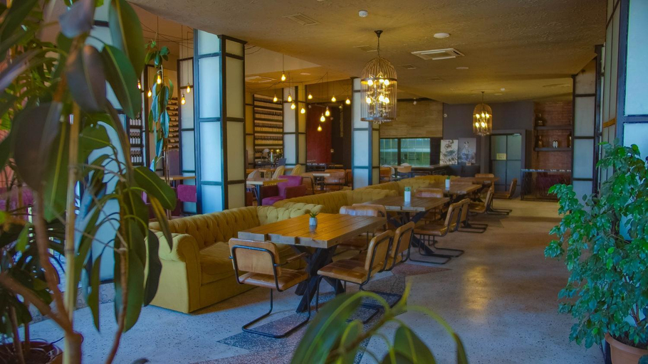 Public Area 3, Boulevardside, Batumi
