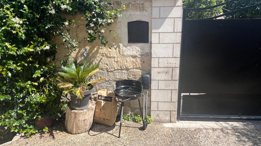 Others 5, Mini studio et espace exterieur, Val-d'Oise