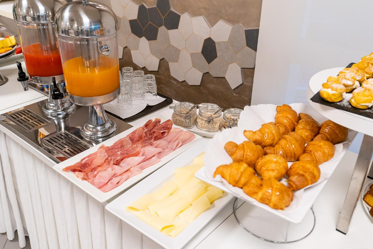 Food & Drinks 4, Hotel Tirsus, Rimini