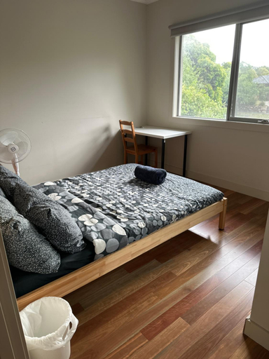 Bedroom 3, Room in Kew East, Melbourne