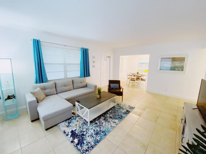 Others 5, Bayview Regency, Broward