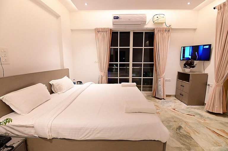Bedroom, Boheme, North Goa