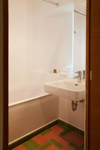 Bathroom 5, Alpine Spa Hotel Haus Hirt, Sankt Johann im Pongau