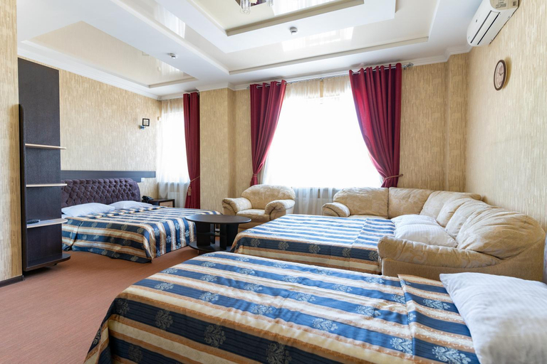 Others 2, Iceberg Hotel, Krasnodar gorsovet