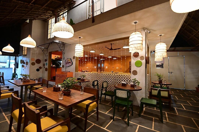 Others 5, Boheme, North Goa