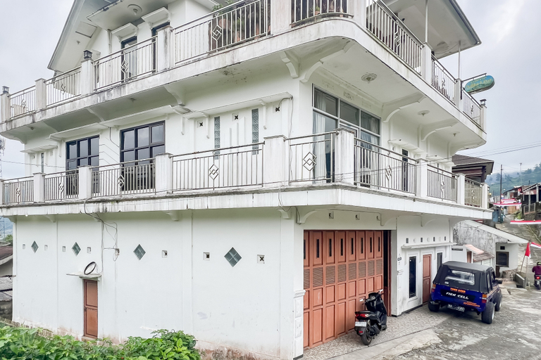 Exterior & Views, Villa Diva Tambi Mitra RedDoorz, Wonosobo