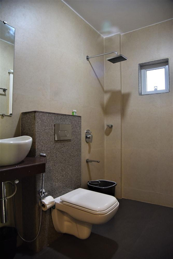 Bathroom 2, Rankk Stays, North Goa