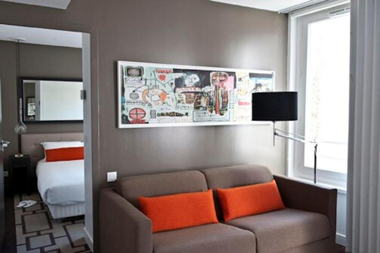 Others 4, Disneyland Deluxe flat, outside pool, Climatisation, 1 min to Disney Parks, Seine-et-Marne