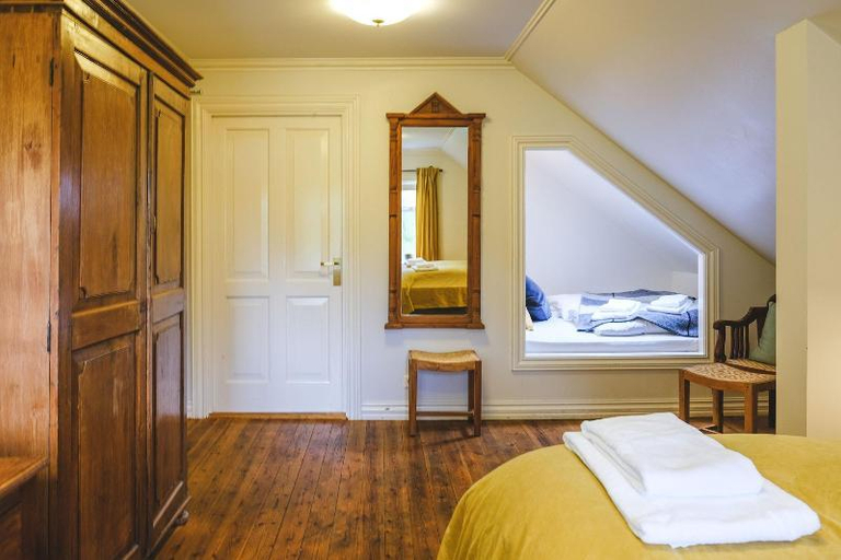 Bedroom 2, Bankinn - Hotel by Aldan, Seyðisfjörður