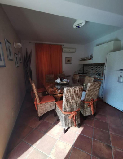 Others 5, Trinacria house, Messina