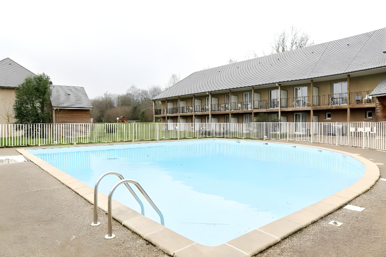 Others 5, Adonis Hauts De Honfleur, Calvados