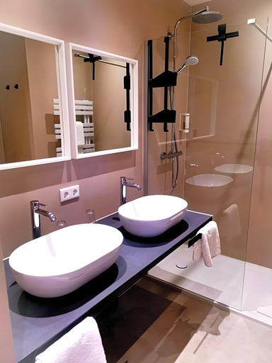 Bathroom 4, Hotel Novalis Dresden, Dresden