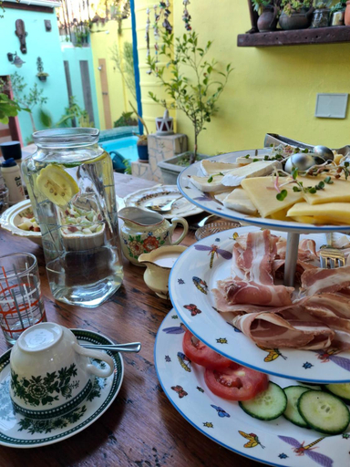 Food & Drinks 5, Ami Vine House, City of Cape Town