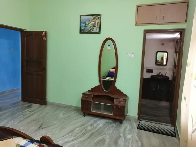 Bedroom 2, Luxurious 5BHK Peace Villa Siridao Goa Beach, North Goa
