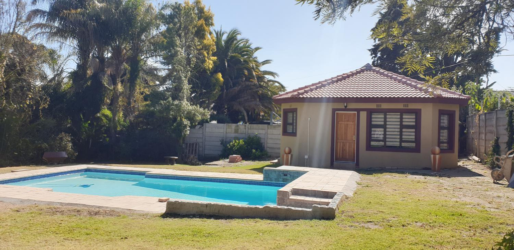 Others 2, Poolside Haven, City of Johannesburg